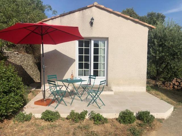 Nimes Calme Villa Екстериор снимка